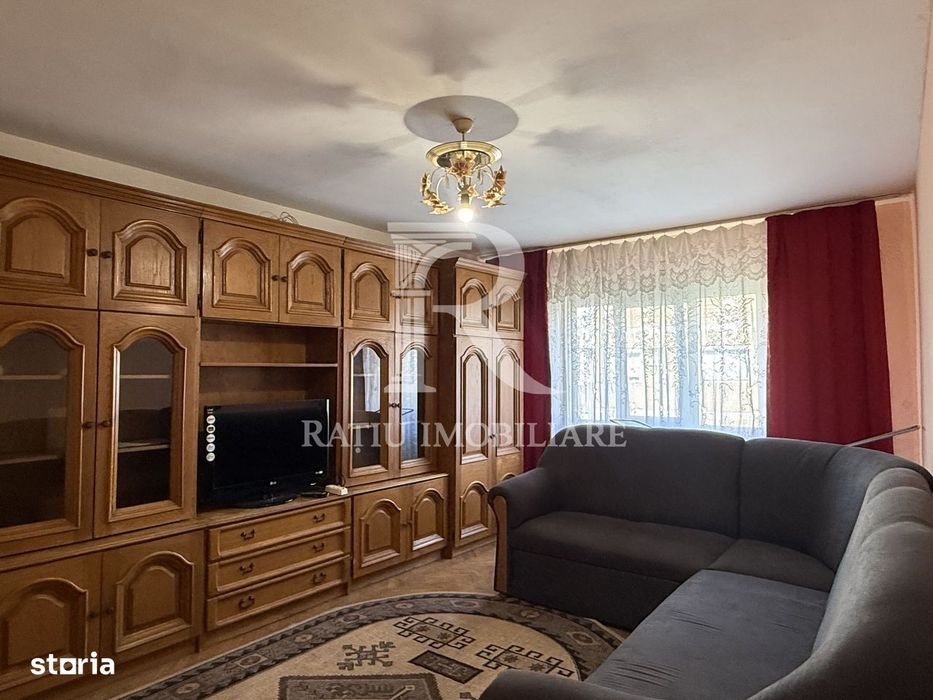 Apartament cu 3 camere de vânzare | Rogerius | Oradea — fotografia 2