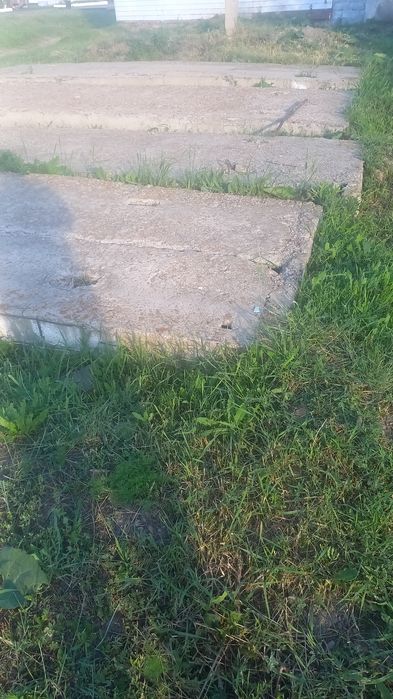Продам б/у плиты,блоки