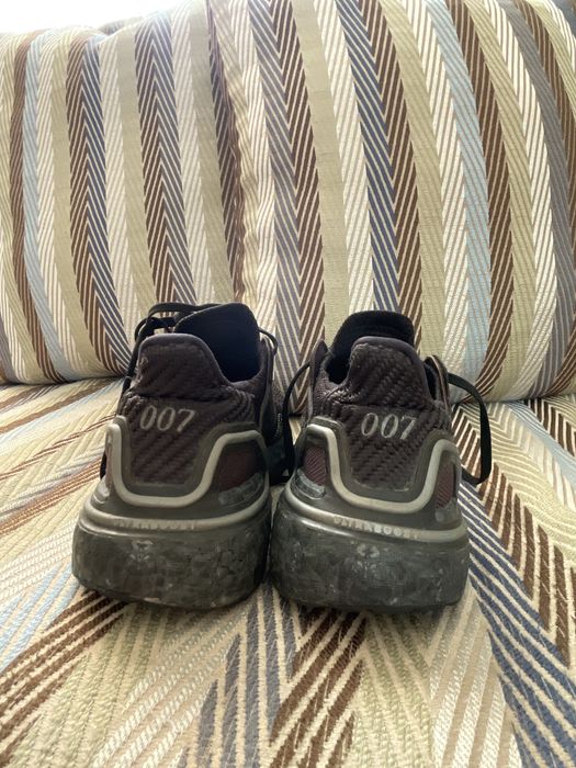 Кроссовки adidas
