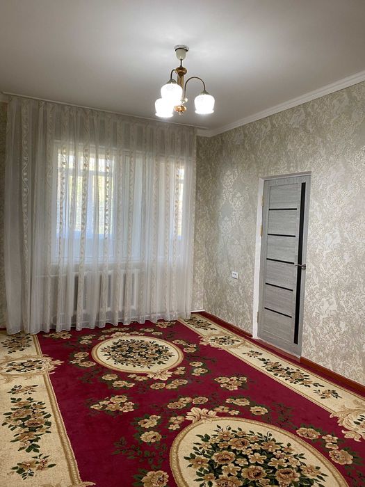 Metroga 1 daqiqa! 2/4/4, qulay kvartira sotiladi