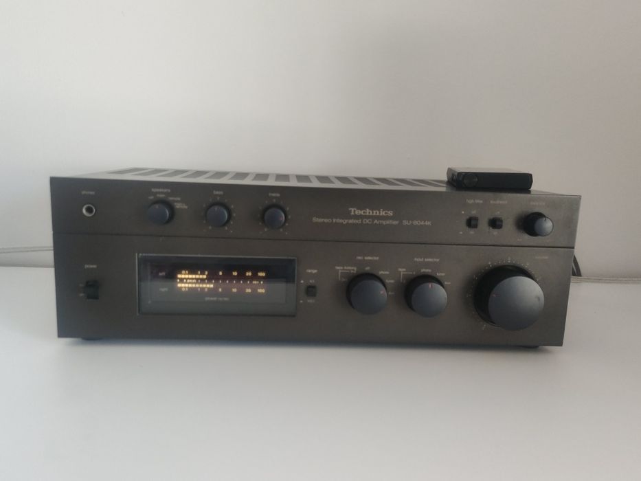 Technics SU8044 și B&W DM 303