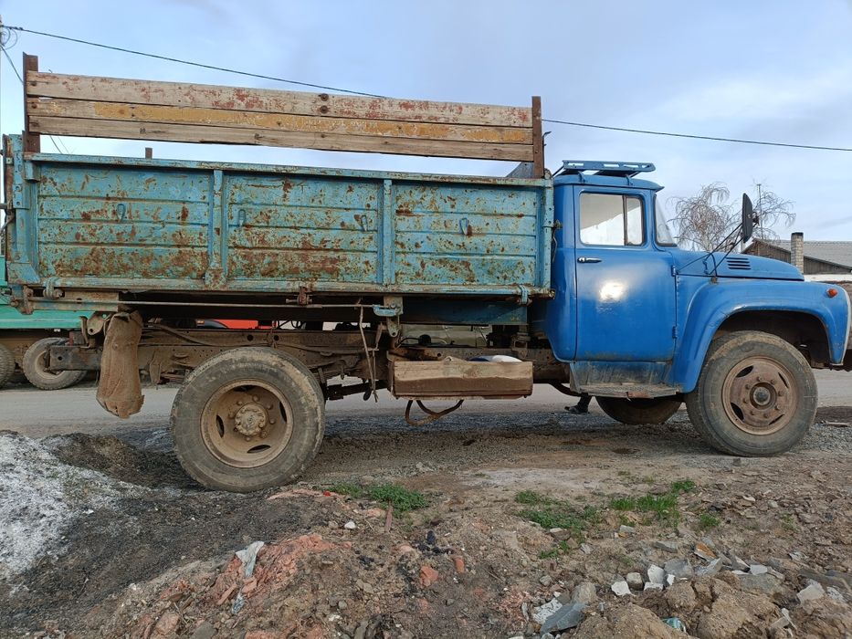 Продам зил селхозник с прицепом