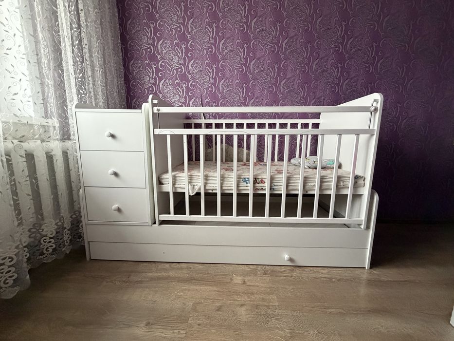 Кроватка детская