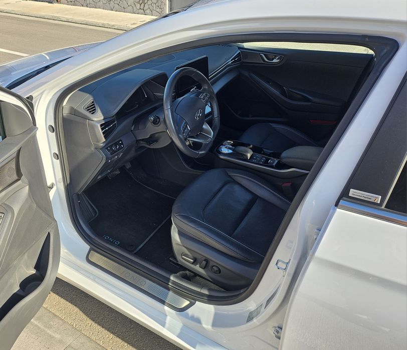 Hyundai Ioniq Facelift 38 kWh / В ГАРАНЦИЯ / ПРОМОЦИЯ ДО КРАЯ на 2025