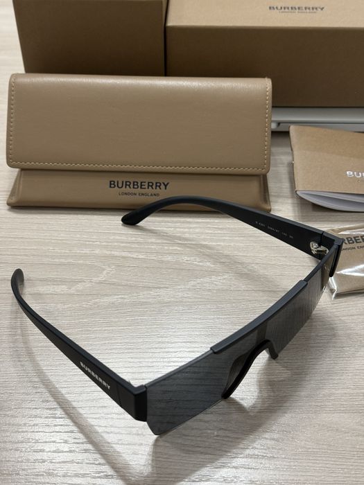 Оригинальные очки Burberry унисекс