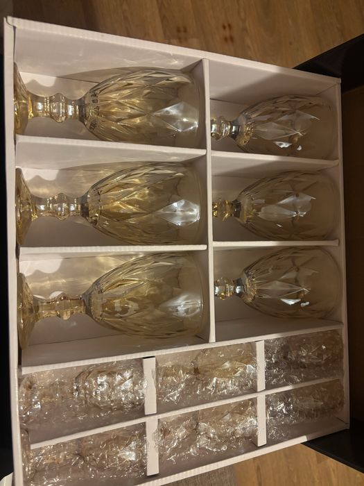 набор фужеров с рюмками