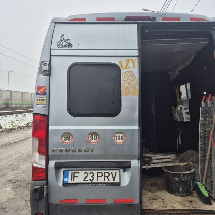 Vand usi spate duba peugeot boxer