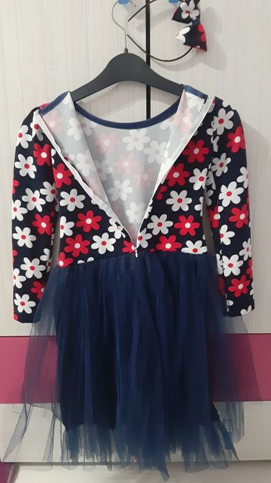 Нова детска рокля 128-234