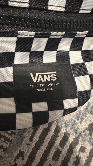 Унисекс сумка Vans