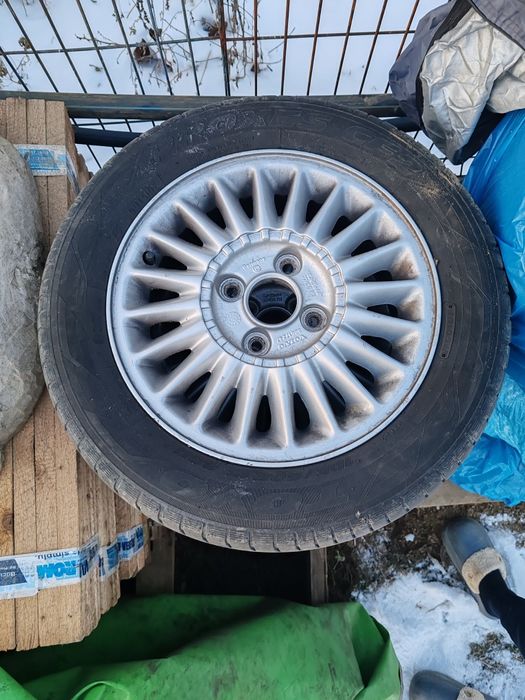Jante aliaj volvo 15 inch