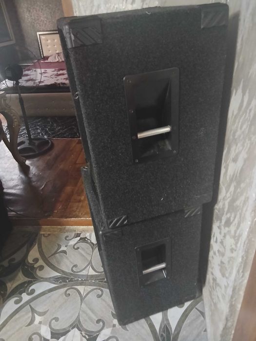 Тон колони обертон MB500