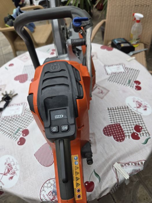 HUSQVARNA K 1 PACE фугорез  на батеря
Флугоре