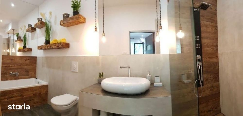De vanzare Casa situata in zona Schit, la liziera padurii.