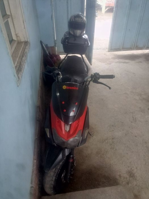 Moto skuter benzinlik