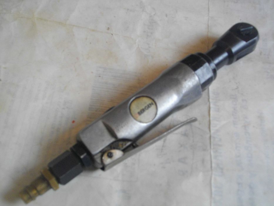 Профи Грм Пневматични Тресчотка  БГ Отвертка ЕСПА Прав Шлайф Винтоверт