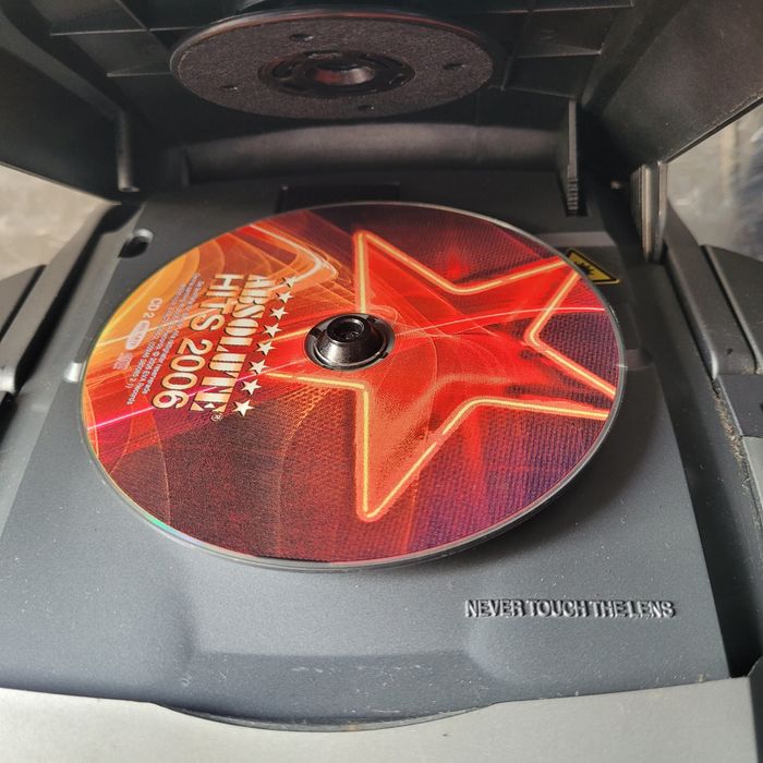 Ретро тв и аудио система.