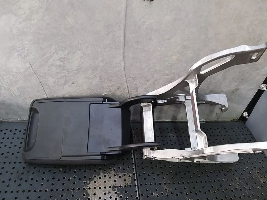Cotiera audi a4 b9 8w 8w0864283e