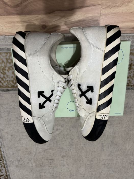 2 perechi off white vulcanized