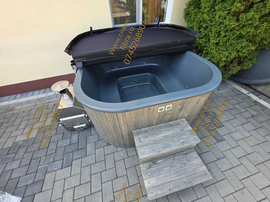Jacuzzi hidromasaj piscina ciubar