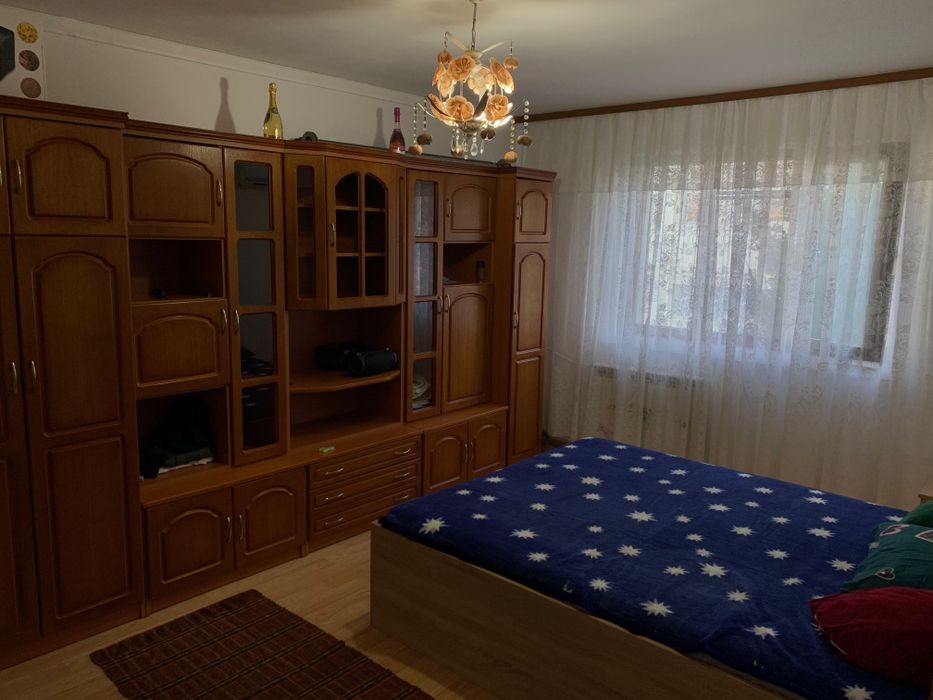 Garsoniera de închiriat Militar, Poliție, etc.