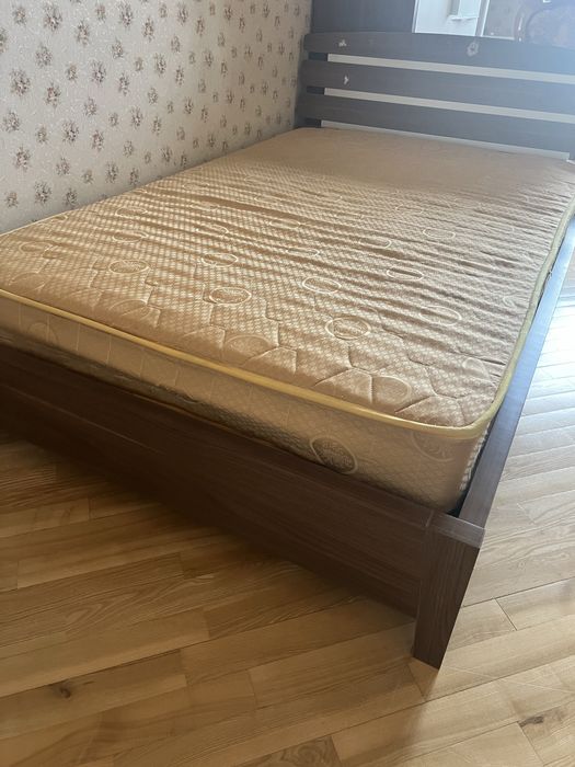 Кровать полуторка
