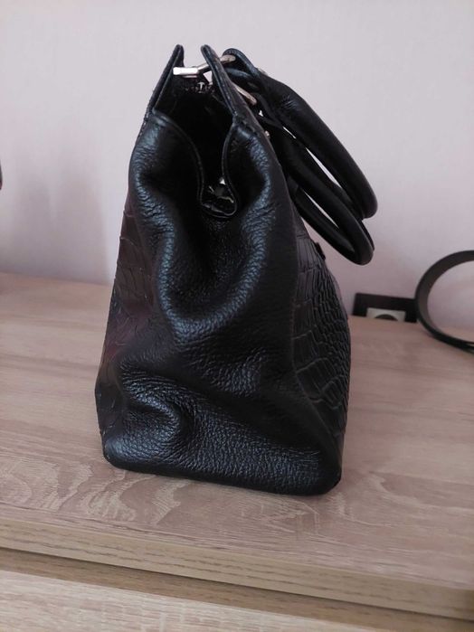 Чанти естествена кожа