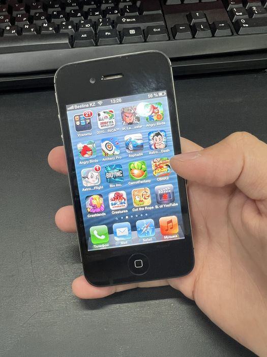 Продам Iphone 4S IOS 6