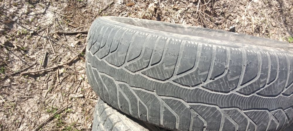 Б/у резина Низкая цена