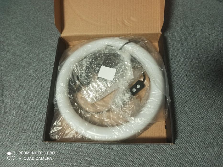 Кольцевая лампа RGB 26 см + штатив (2.1 м). Новое