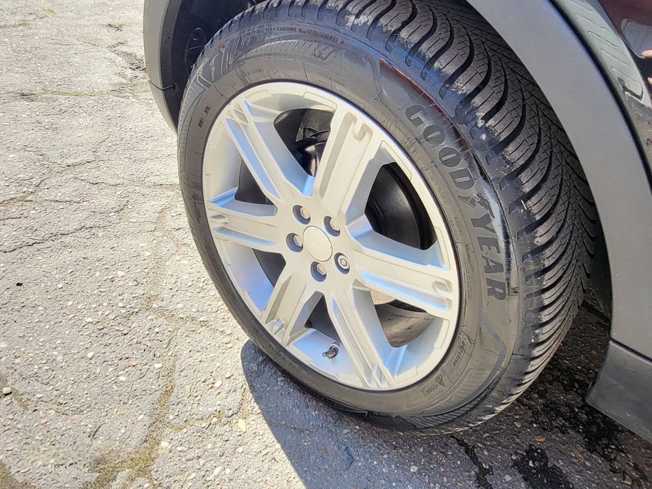 Vând Range Rover Evoque ,2015 2.2 diesel (150 CP) manuala 140000 km