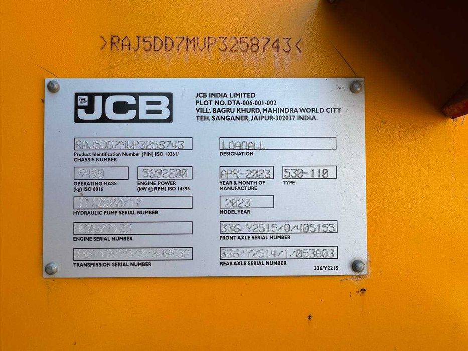 Sotiladi: JCB 530-110 teleskopik yuklagich (Telehandler)