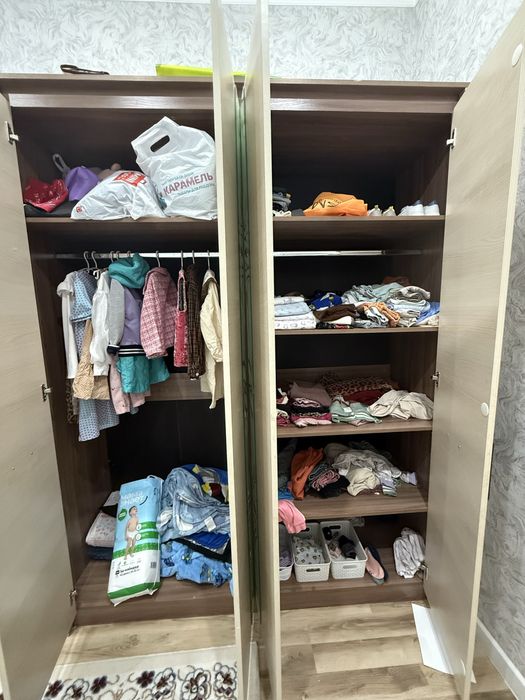 Шкаф для дома в хорошом состоянии