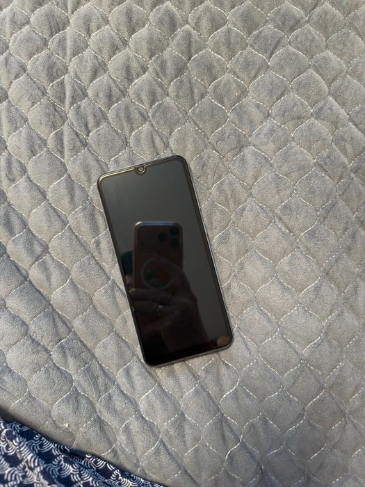 Продам телефон Samsung