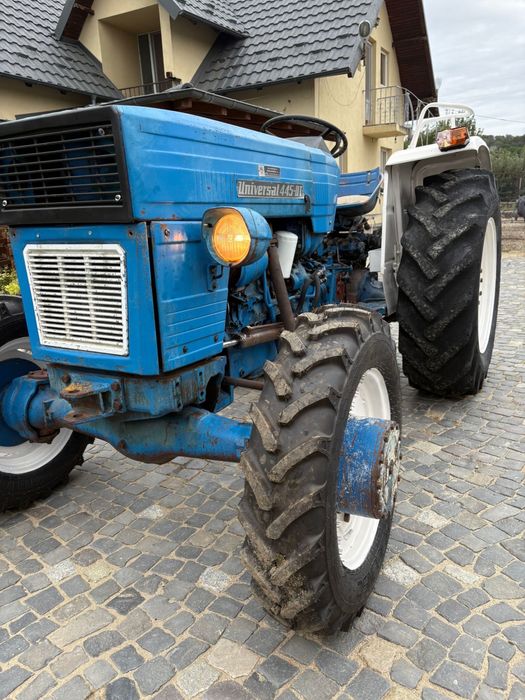 Tractor UTB 445 DTC