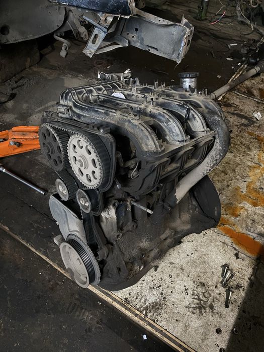 Продам двигатель приора