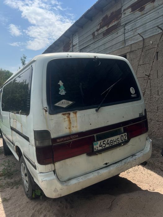 Toyota Hiace 1996