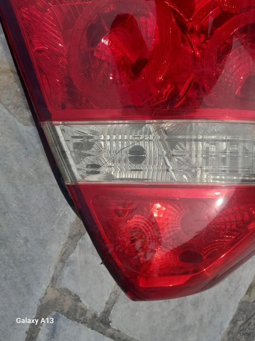 NEXIA 3 zadniy stop ikkalsi xam chap tomonniki