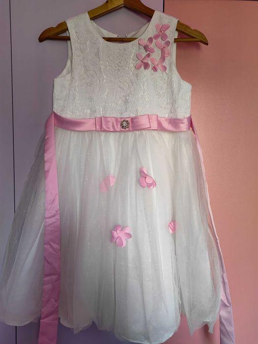 Официални рокли за малка госпожица