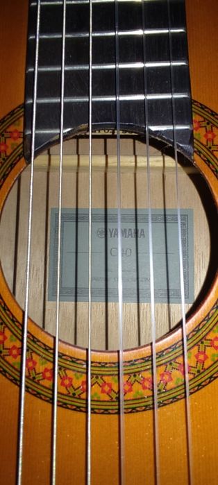 Классическая гитара Yamaha C40