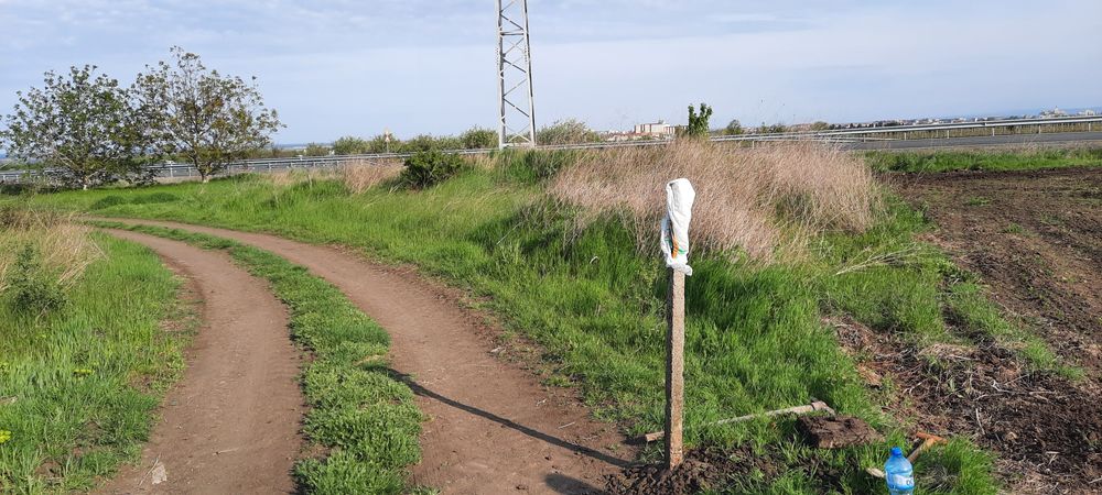 Парцел земеделска земя