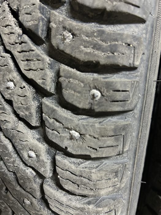 Nokian Hakapelita 9 с дисками