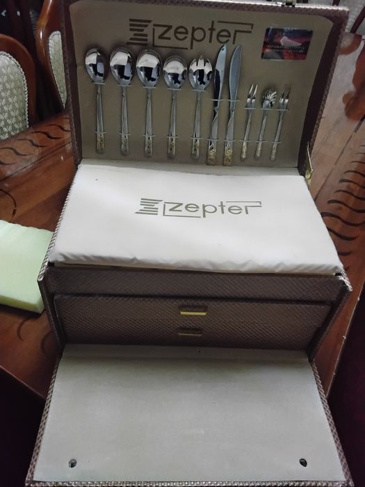 Qoshiq vilka nabor sandig'i