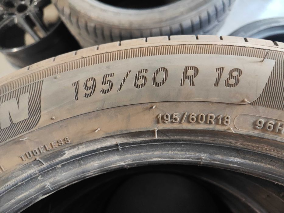 4бр.летни гуми 195/60/18 Michelin