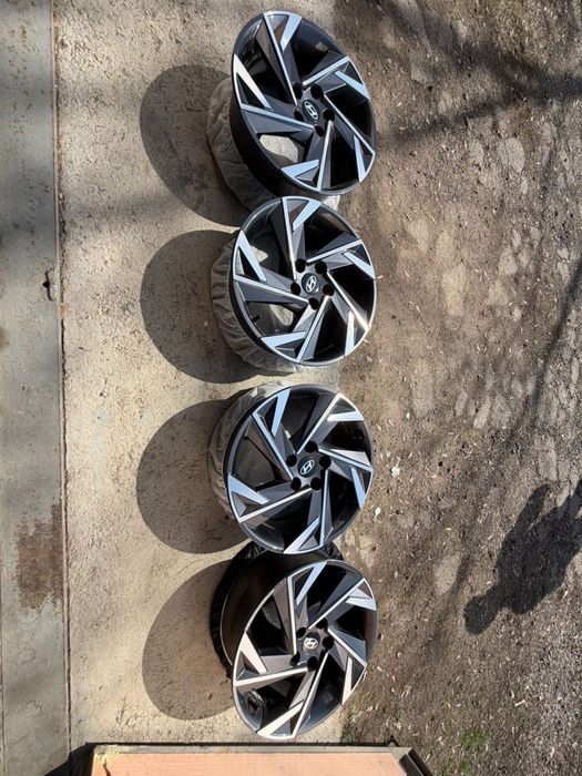 Продам диски R17 для Hyundai Elantra