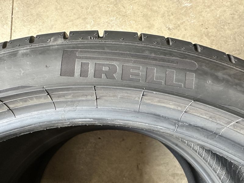 235/40/20 PIRELLI 4бр