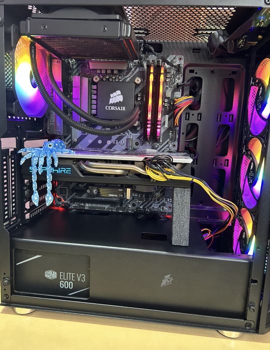 I5 6600k процесор + msi z270 tomahawk дъно+ corsair водно охлаждане