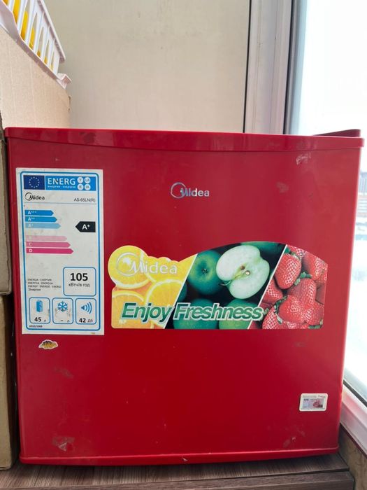 Продам холодильник