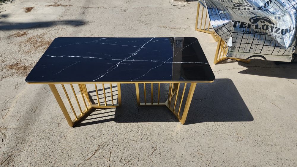 Журнальный столик искусственный камень из метал профиль Jurnalniy Loft