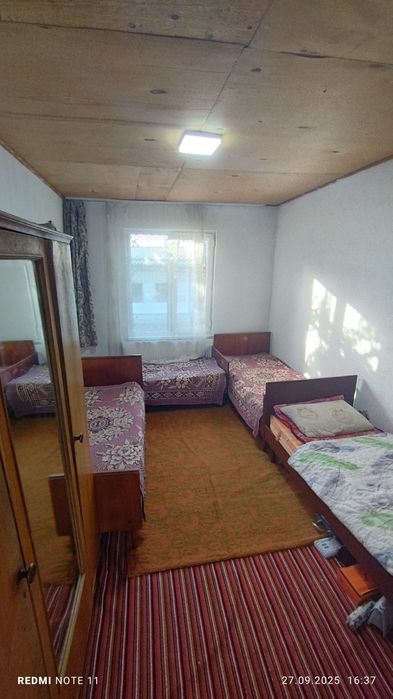 Arenada student qizlarga uchun