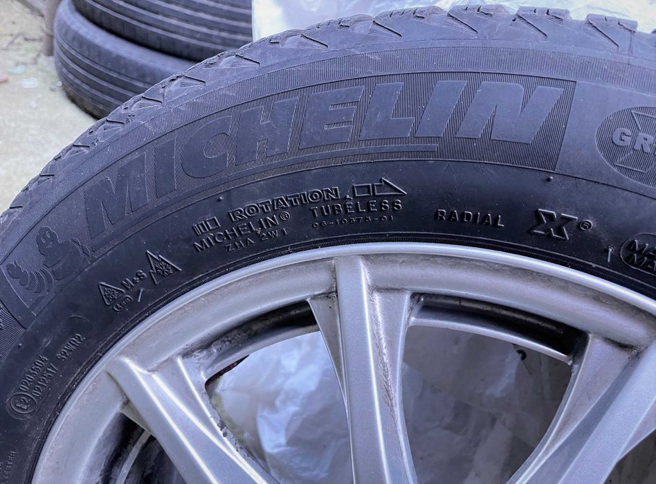 set jante iarna Mercedes Benz C w205 205/60 R16 - MICHELIN